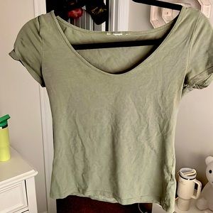 Army green v neck top